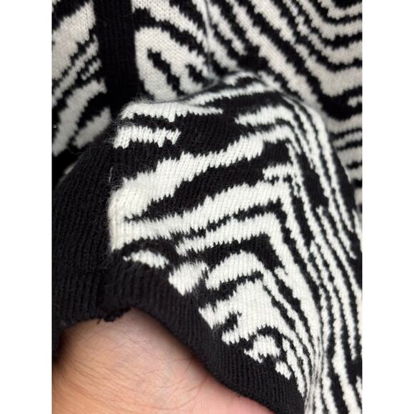 Black & White Zebra Animal Print Long Sleeve Midi Soft Sweater Shift Dress-Large - Picture 3 of 7